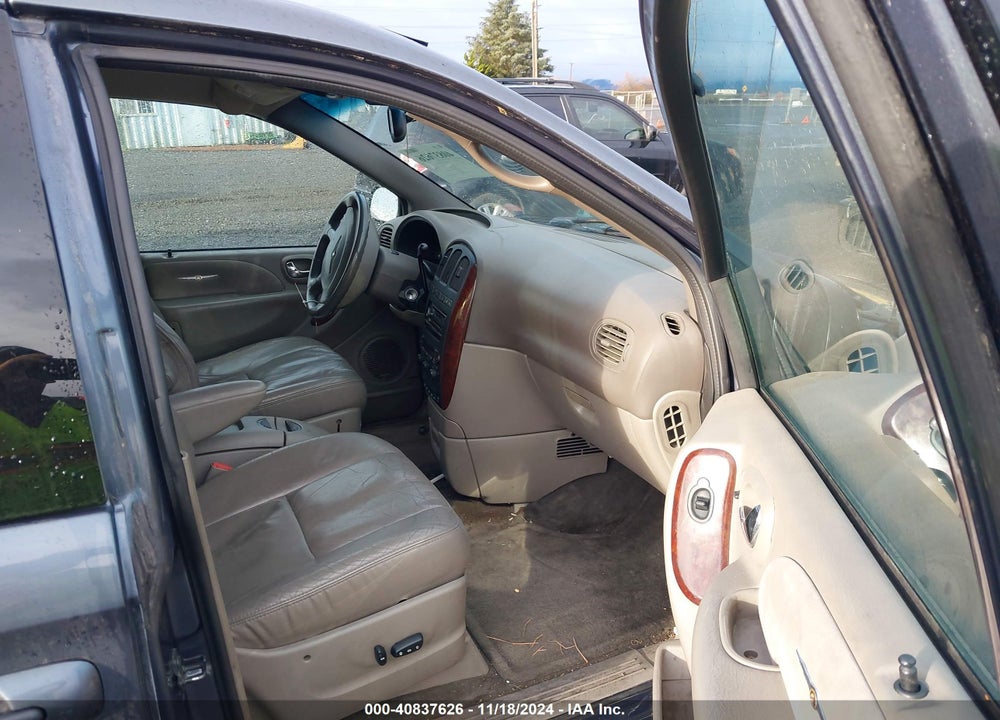 2001 CHRYSLER TOWN & COUNTRY LIMITED VIN: 2C8GP64L91R345681