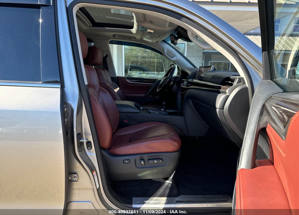 2017 LEXUS LX 570 VIN: JTJHY7AX5H4250058
