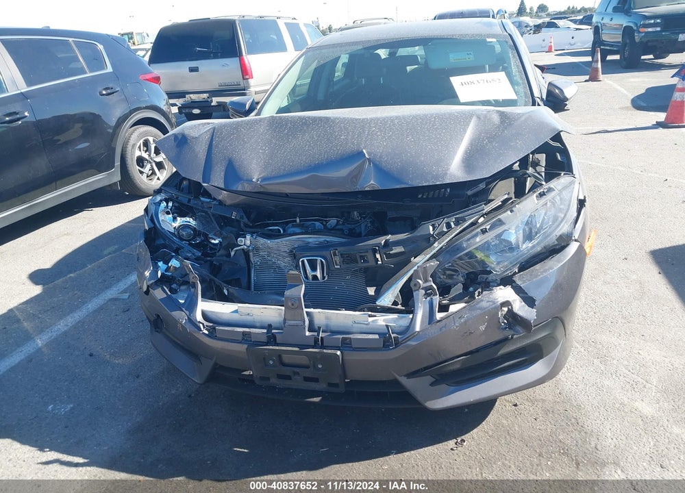 2018 HONDA CIVIC EX VIN: 2HGFC2F72JH552163