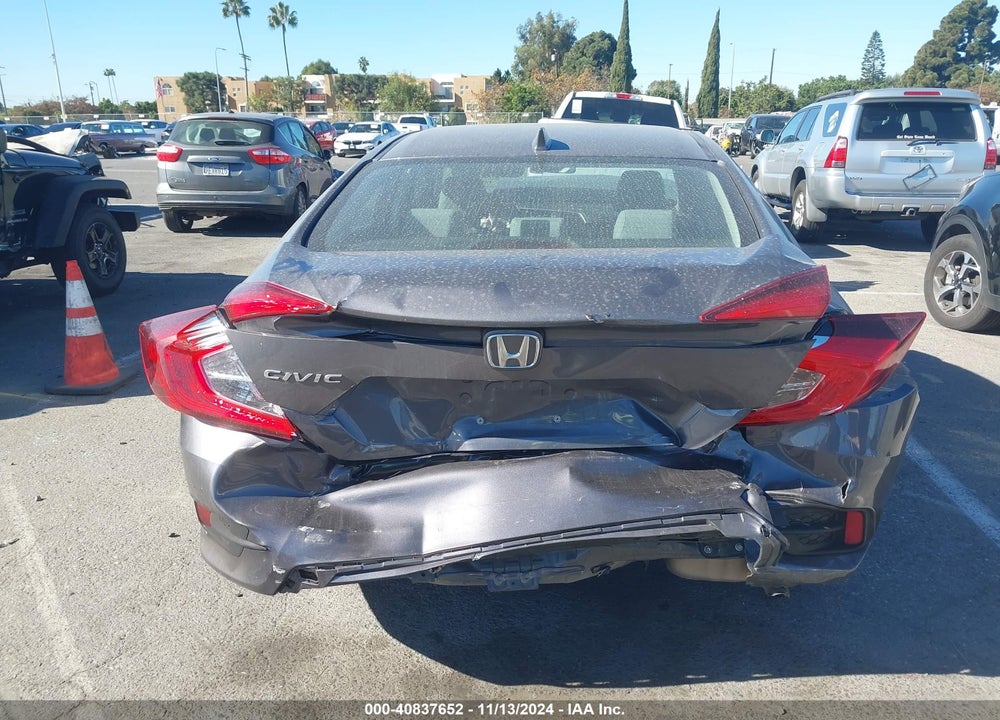 2018 HONDA CIVIC EX VIN: 2HGFC2F72JH552163