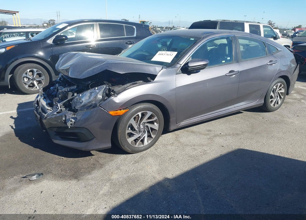2018 HONDA CIVIC EX VIN: 2HGFC2F72JH552163
