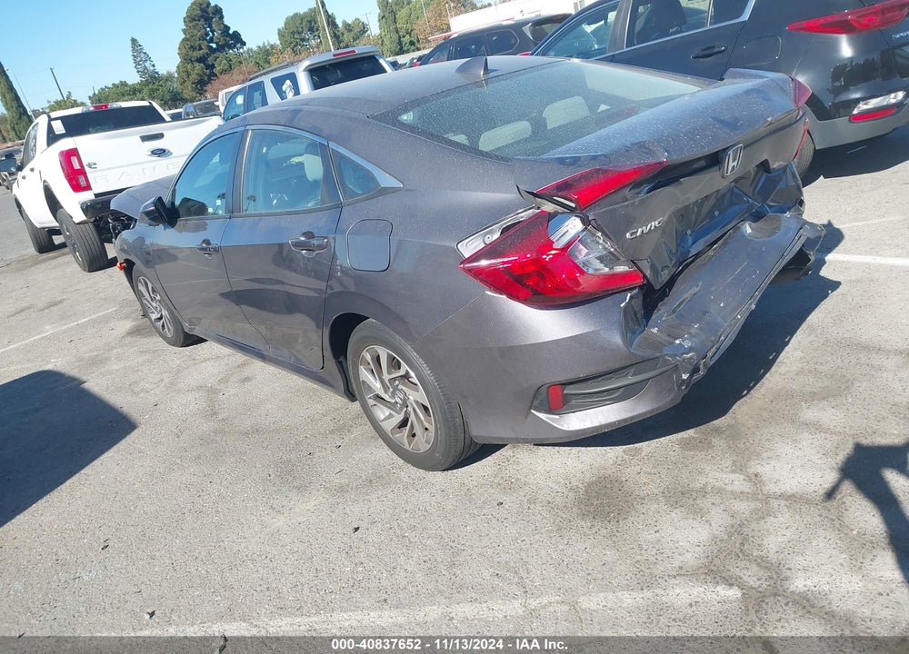 2018 HONDA CIVIC EX VIN: 2HGFC2F72JH552163
