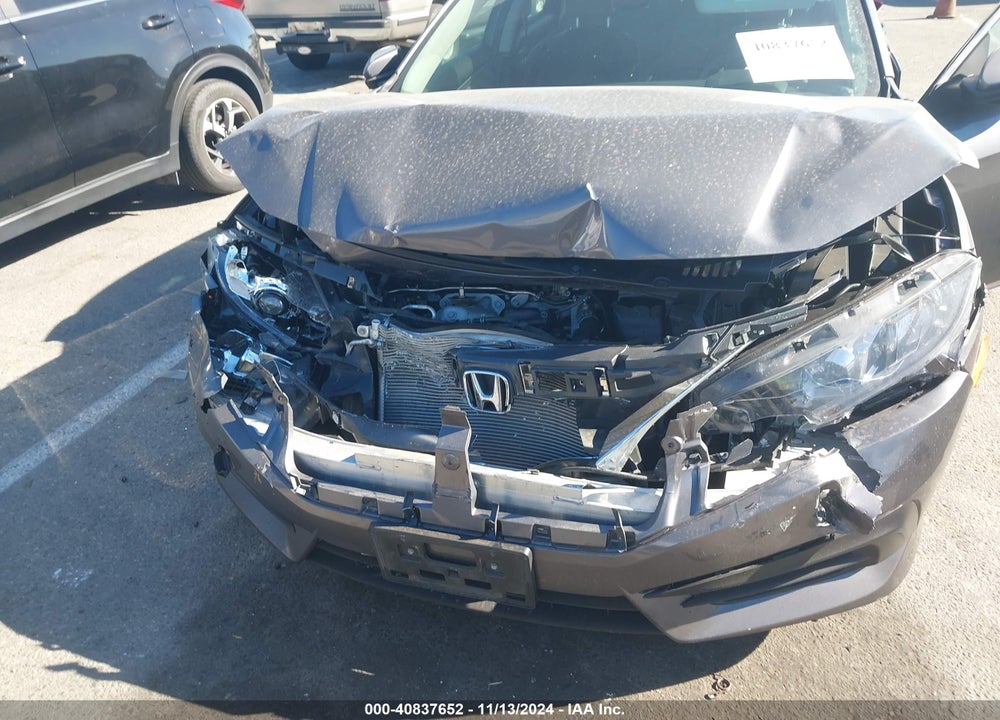 2018 HONDA CIVIC EX VIN: 2HGFC2F72JH552163