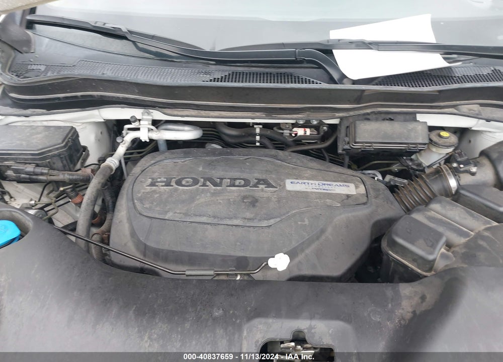 2018 HONDA PILOT EX-L VIN: 5FNYF5H81JB032130