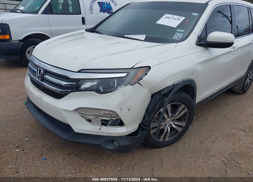 2018 HONDA PILOT EX-L VIN: 5FNYF5H81JB032130