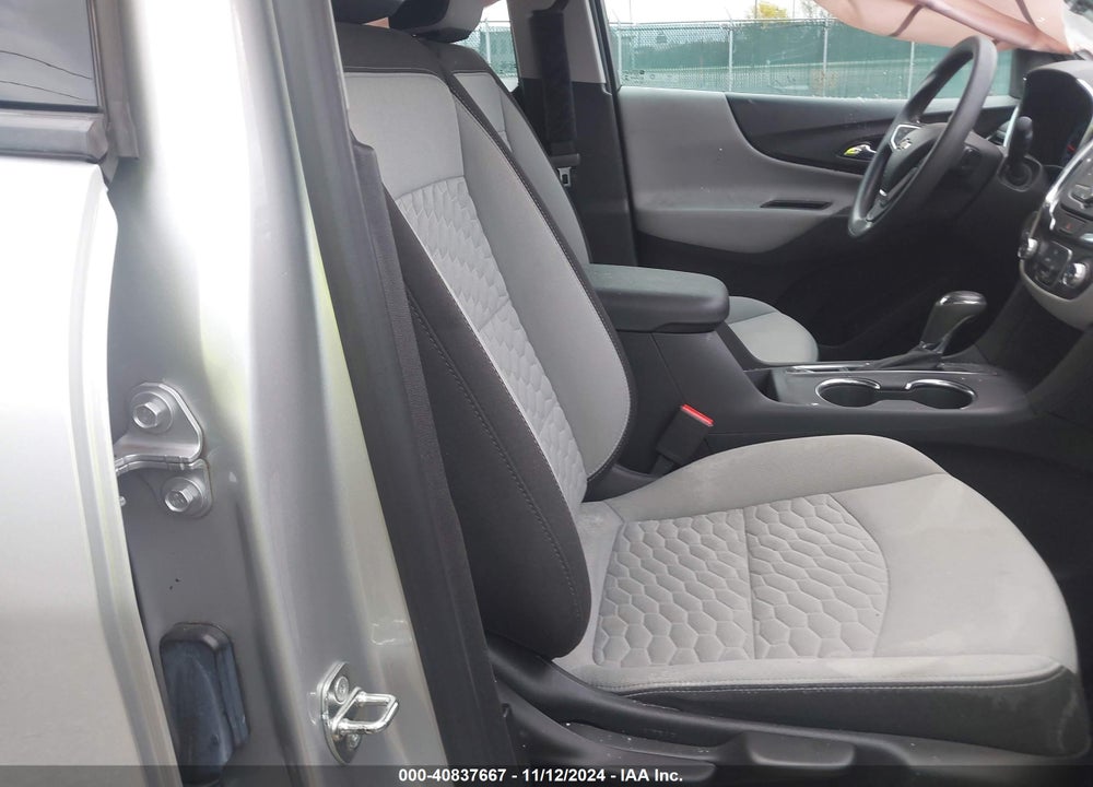 2019 CHEVROLET EQUINOX VIN: 3GNAXHEV7KS625808
