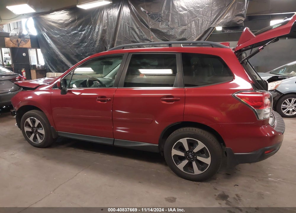 2018 SUBARU FORESTER 2.5I LIMITED VIN: JF2SJAJC2JH605579