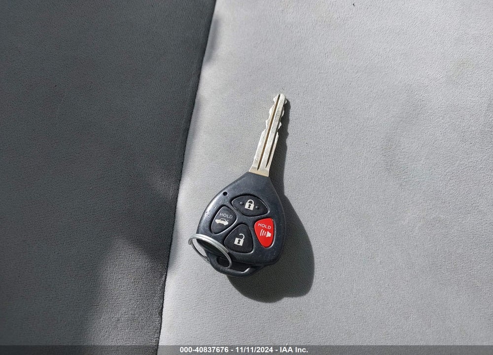 2009 TOYOTA COROLLA LE VIN: 1NXBU40E49Z092408
