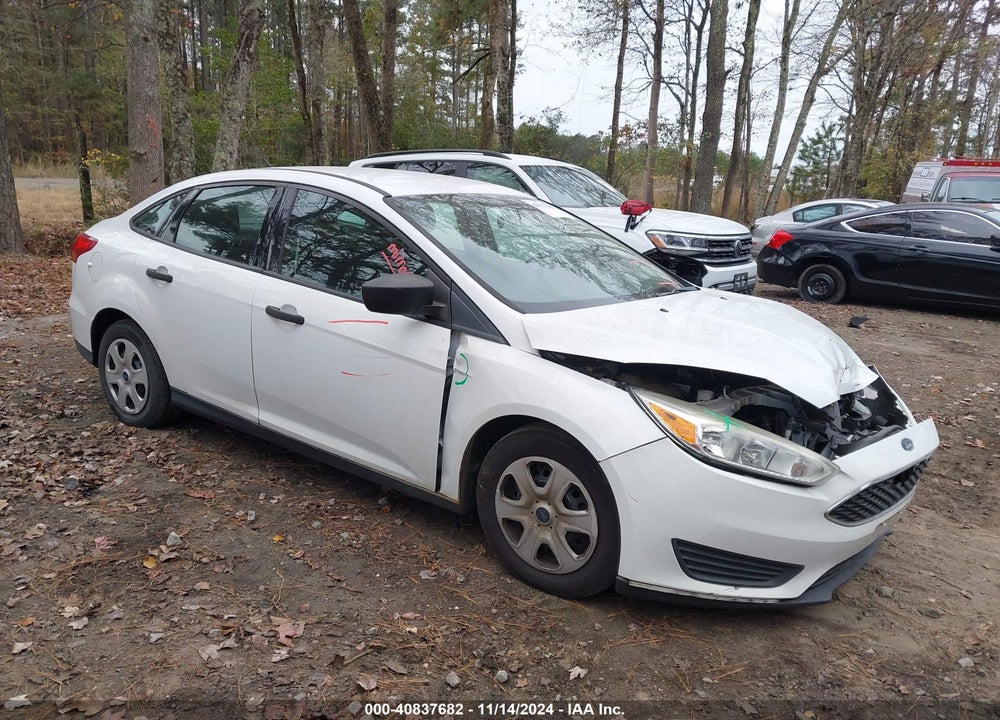 2017 FORD FOCUS S VIN: 1FADP3E28HL227283