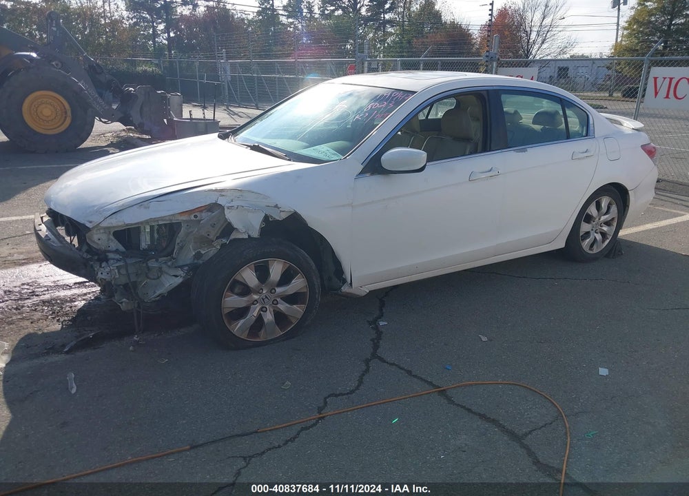 2010 HONDA ACCORD 2.4 EX-L VIN: 1HGCP2F88AA188023