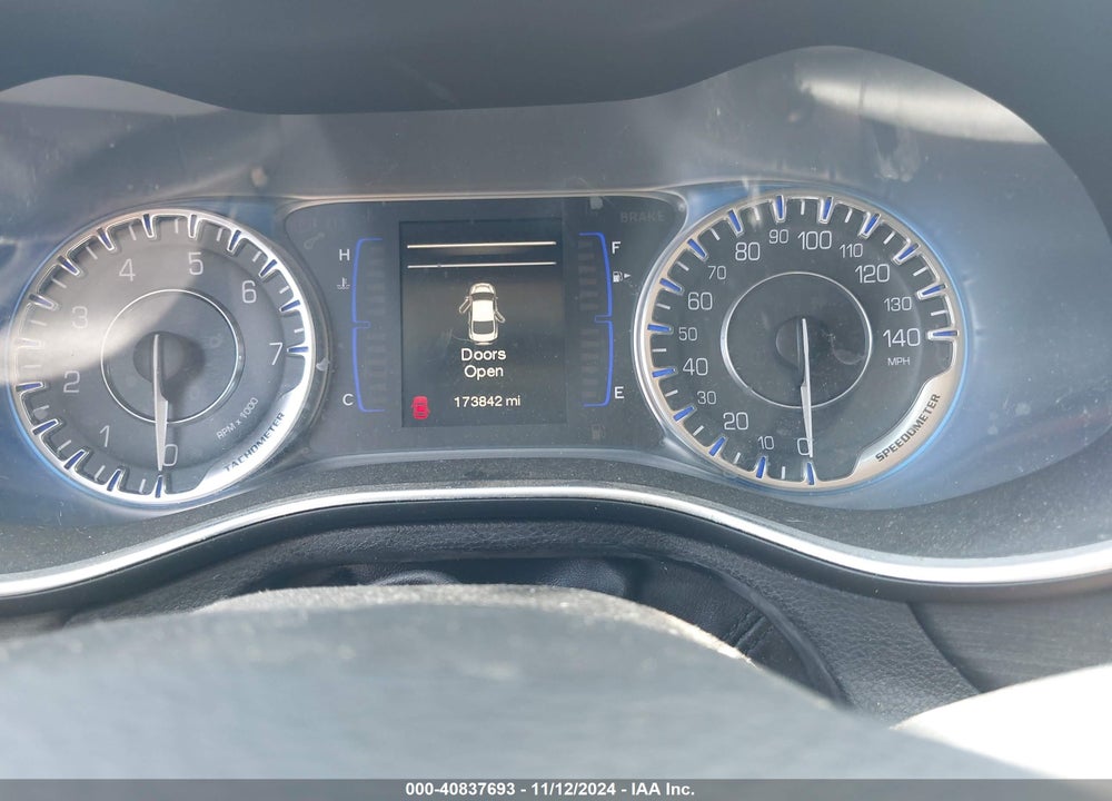 2015 CHRYSLER 200 VIN: 1C3CCCAB6FN564886