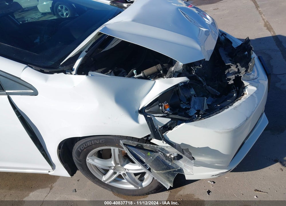2014 HONDA CIVIC LX VIN: 19XFB2F58EE241161