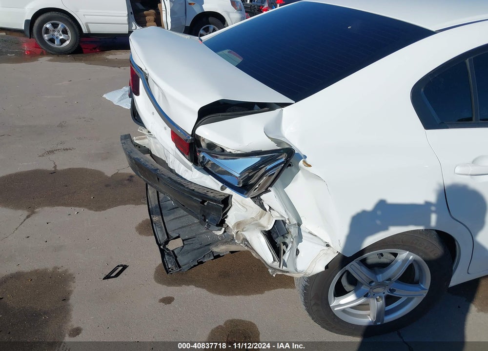 2014 HONDA CIVIC LX VIN: 19XFB2F58EE241161