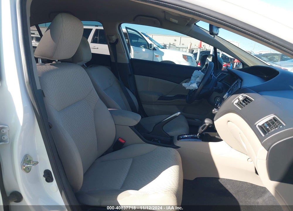 2014 HONDA CIVIC LX VIN: 19XFB2F58EE241161