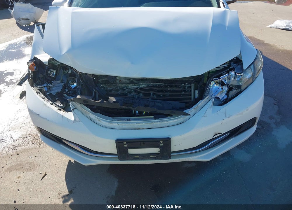 2014 HONDA CIVIC LX VIN: 19XFB2F58EE241161