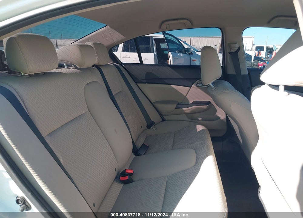 2014 HONDA CIVIC LX VIN: 19XFB2F58EE241161