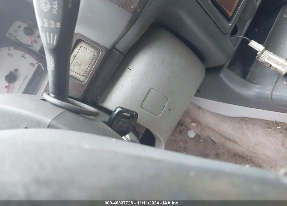 2002 MITSUBISHI MONTERO SPORT XLS VIN: JA4LS31R62P001566