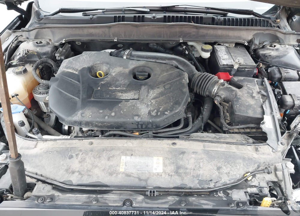 2015 FORD FUSION SE VIN: 3FA6P0H93FR220840