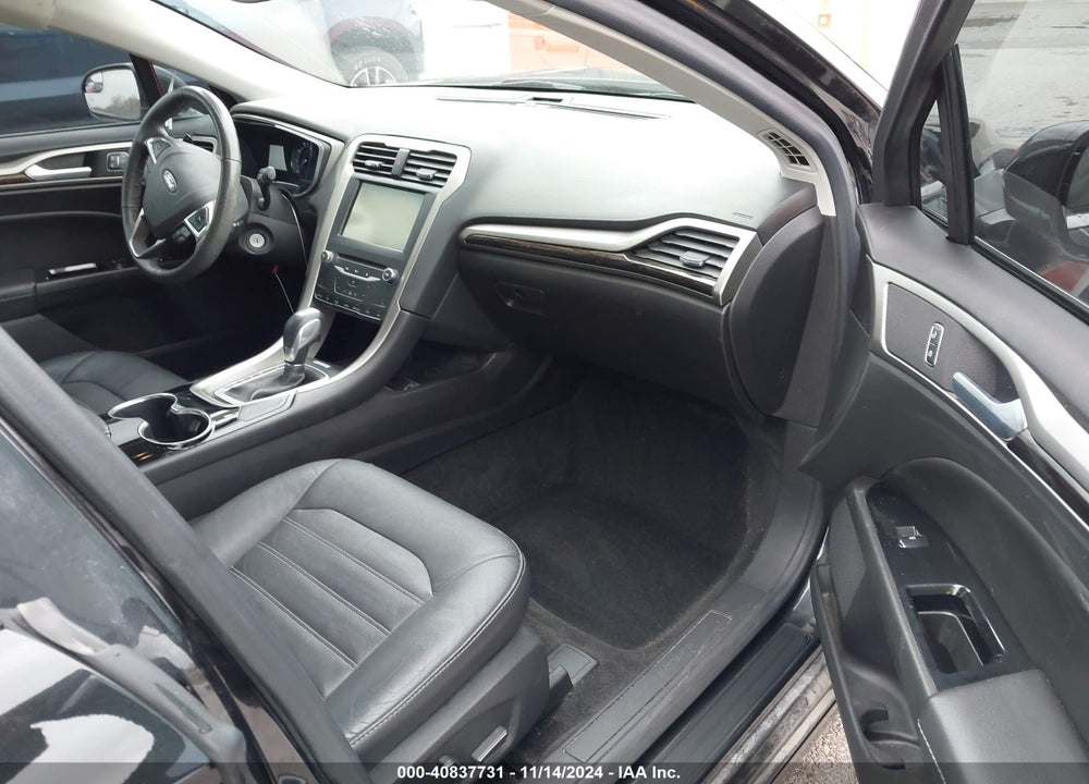 2015 FORD FUSION SE VIN: 3FA6P0H93FR220840