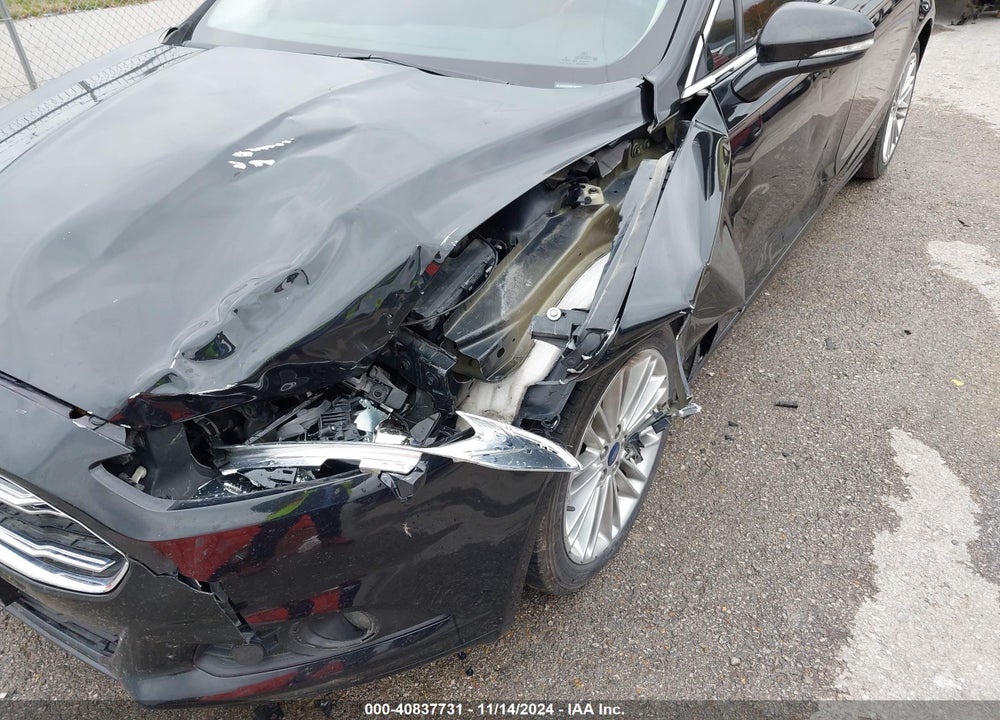 2015 FORD FUSION SE VIN: 3FA6P0H93FR220840