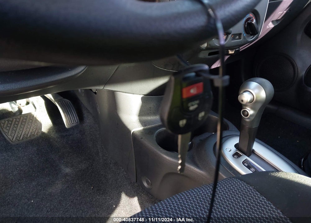 2019 NISSAN VERSA 1.6 SV VIN: 3N1CN7AP1KL838839