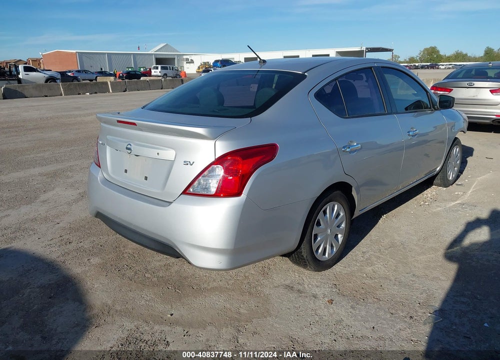 2019 NISSAN VERSA 1.6 SV VIN: 3N1CN7AP1KL838839