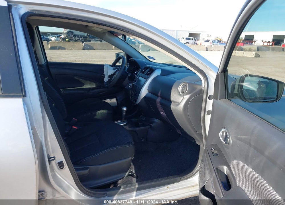 2019 NISSAN VERSA 1.6 SV VIN: 3N1CN7AP1KL838839