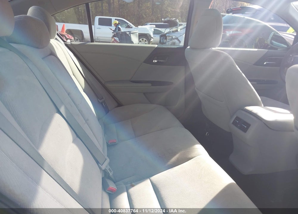 2015 HONDA ACCORD EX VIN: 1HGCR2F78FA036512