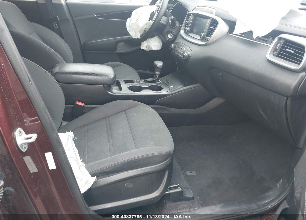 2019 KIA SORENTO VIN: 5XYPG4A3XKG553777