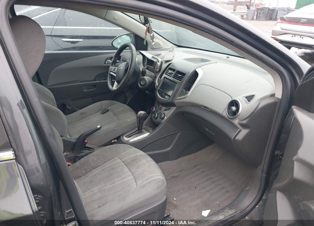 2014 CHEVROLET SONIC LT AUTO VIN: 1G1JC6SBXE4124458