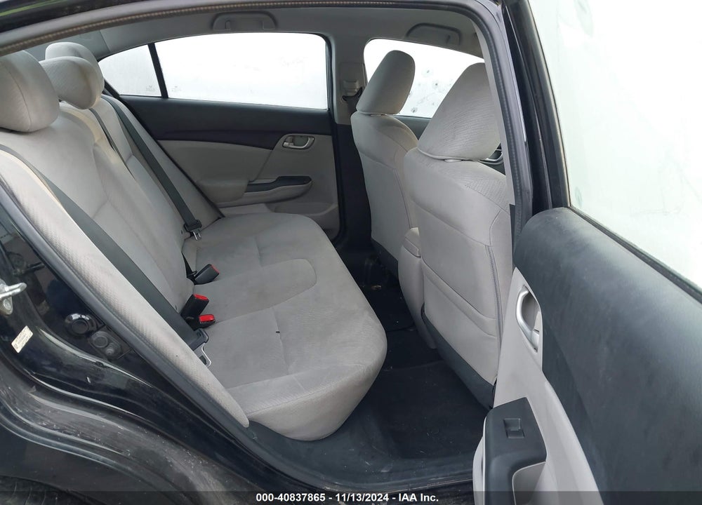 2013 HONDA CIVIC LX VIN: 19XFB2F50DE000418