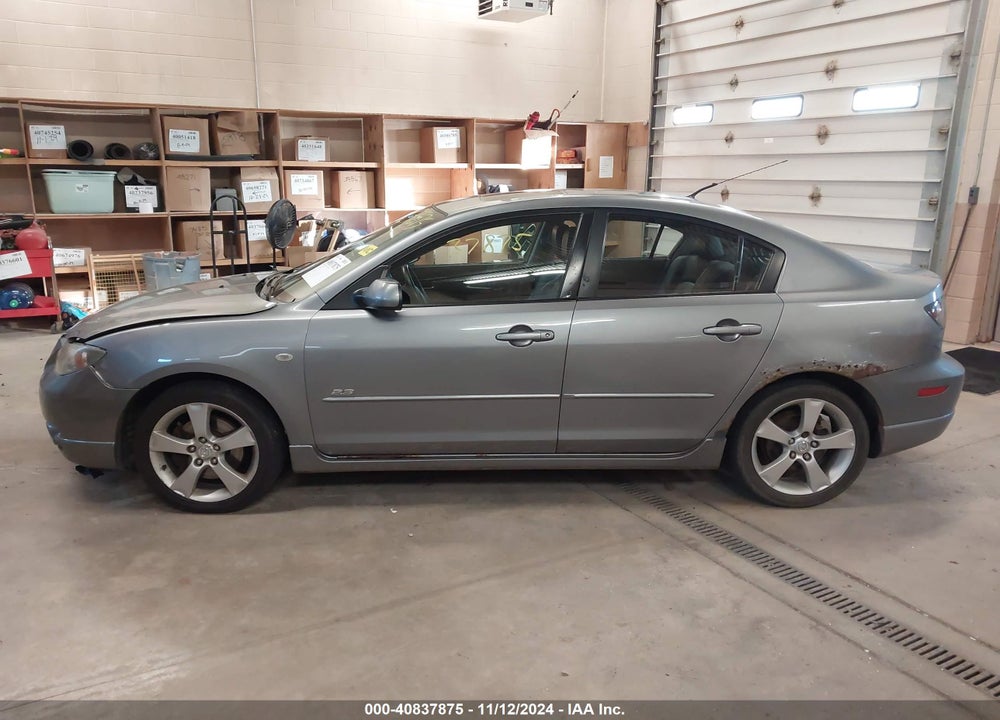 2005 MAZDA 3 S VIN: JM1BK323251275012