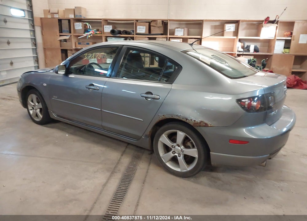 2005 MAZDA 3 S VIN: JM1BK323251275012