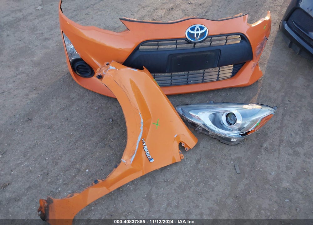 2015 TOYOTA PRIUS C ONE VIN: JTDKDTB3XF1114774