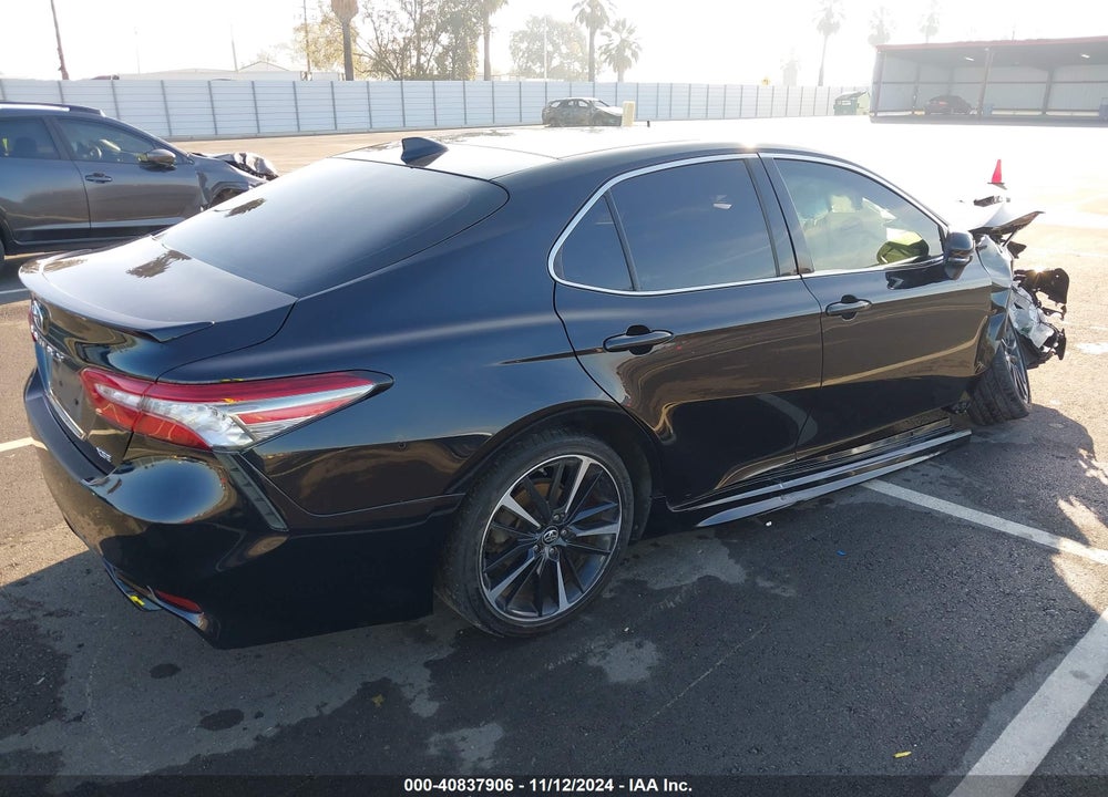 2018 TOYOTA CAMRY XSE V6 VIN: 4T1BZ1HK2JU503979