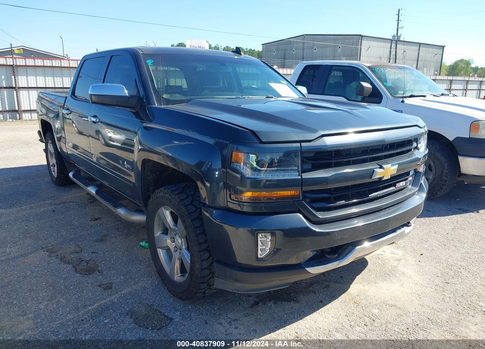2017 CHEVROLET SILVERADO 1500 2LT VIN: 3GCUKREC5HG446204