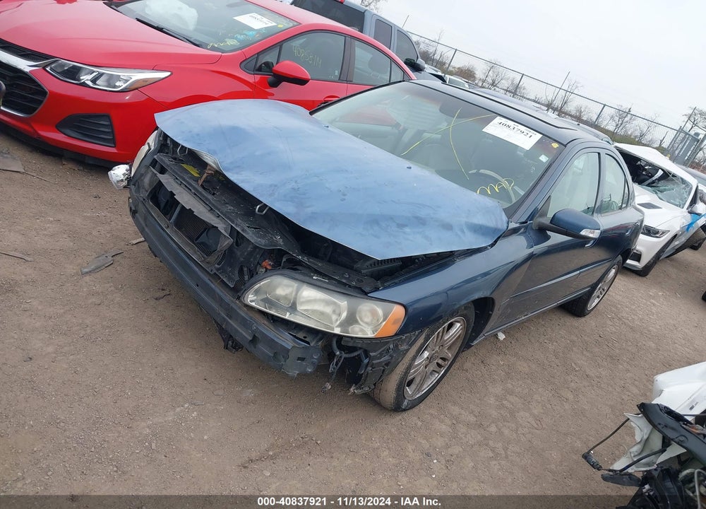 2007 VOLVO S60 2.5T VIN: YV1RS592972600740