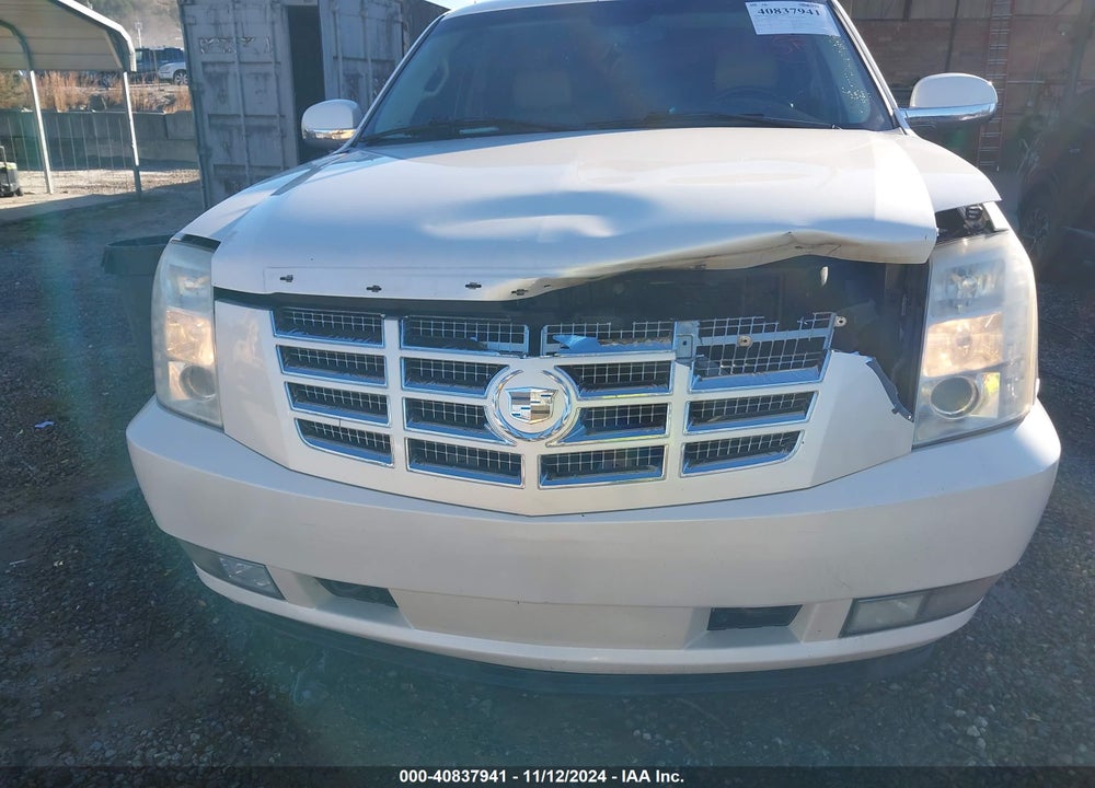 2007 CADILLAC ESCALADE ESV STANDARD VIN: 1GYFK66827R421142