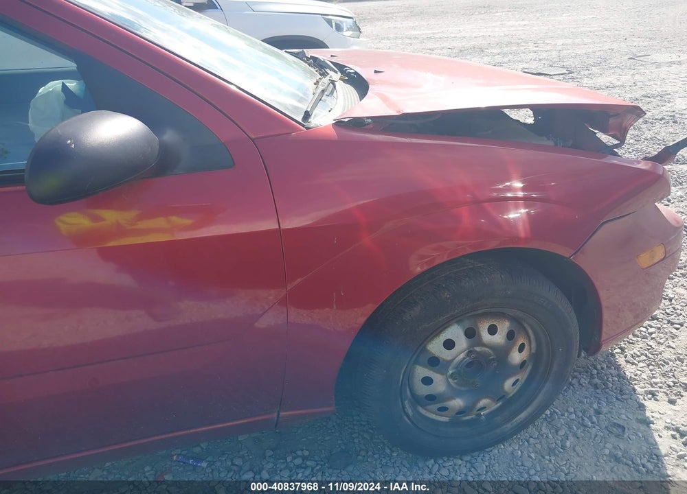 2005 FORD FOCUS ZX4 VIN: 1FAFP34N85W210658