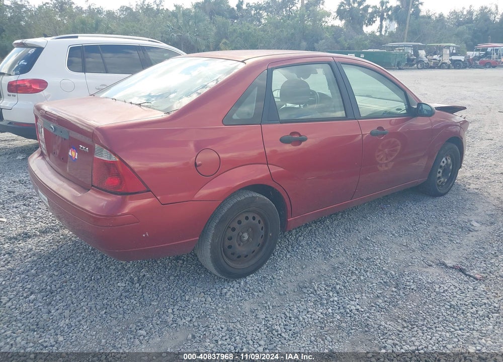 2005 FORD FOCUS ZX4 VIN: 1FAFP34N85W210658