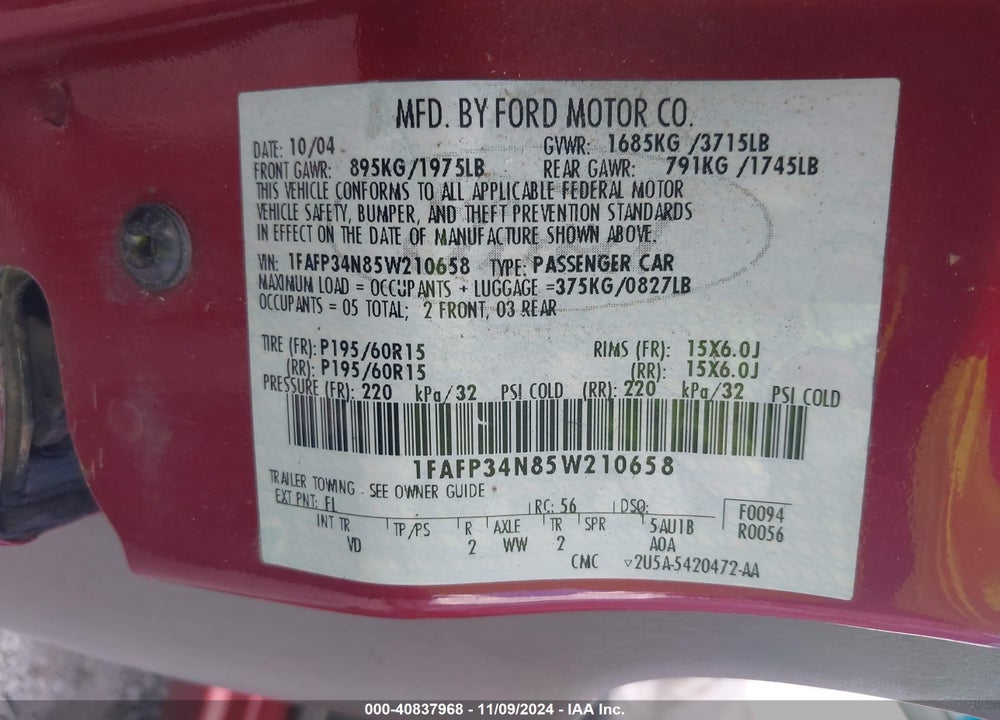 2005 FORD FOCUS ZX4 VIN: 1FAFP34N85W210658