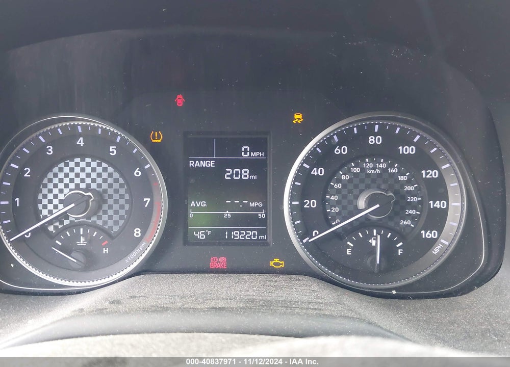 2019 HYUNDAI ELANTRA SE VIN: 5NPD74LF7KH425371
