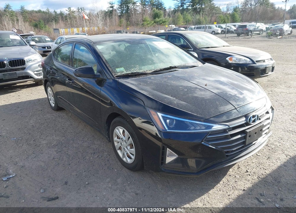 2019 HYUNDAI ELANTRA SE VIN: 5NPD74LF7KH425371