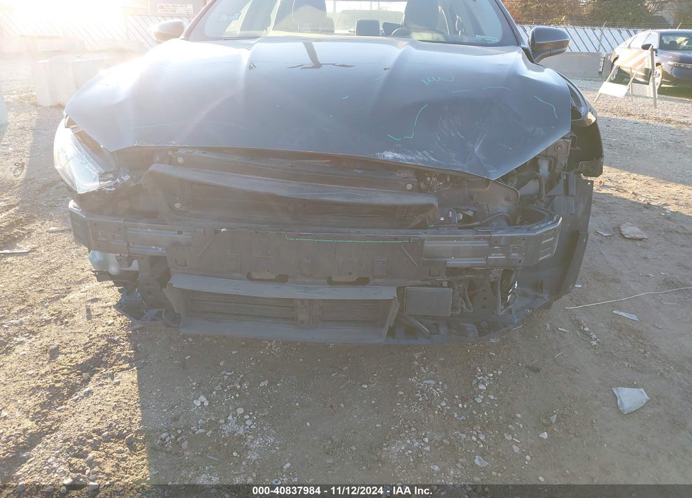 2019 FORD FUSION SE VIN: 3FA6P0HD1KR230104