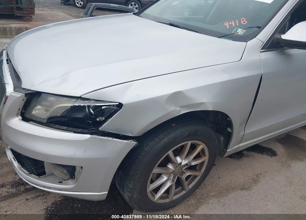 2011 AUDI Q5 2.0T PREMIUM VIN: WA1LFAFP0BA019418