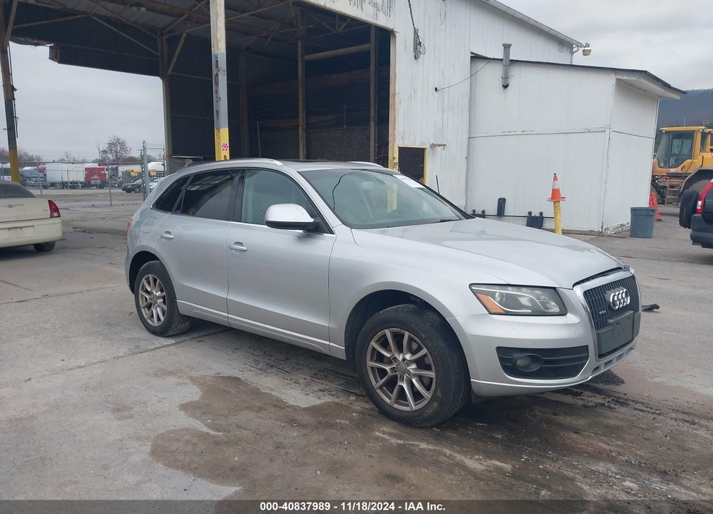 2011 AUDI Q5 2.0T PREMIUM VIN: WA1LFAFP0BA019418