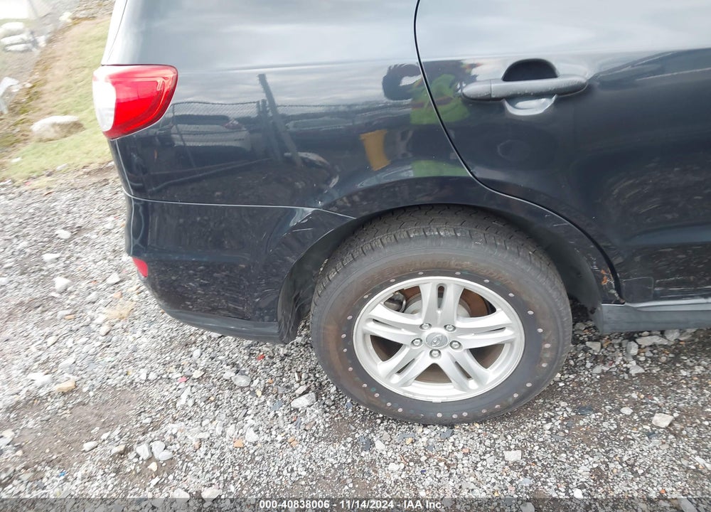 2011 HYUNDAI SANTA FE GLS VIN: 5XYZGDAB8BG015434