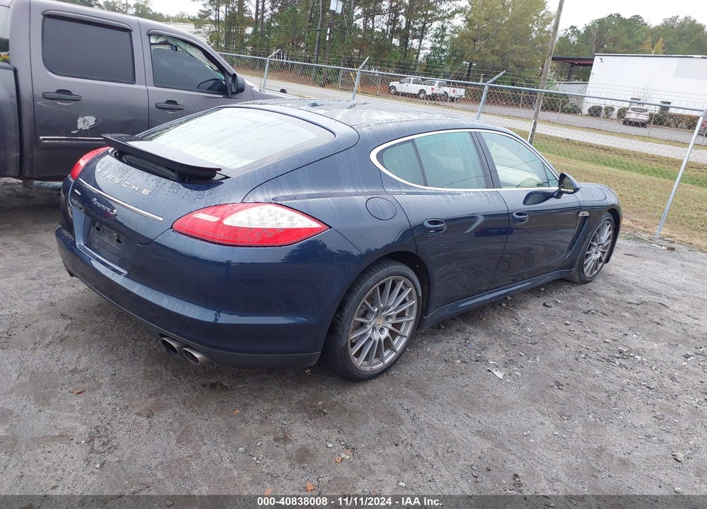 2013 PORSCHE PANAMERA 4S/S VIN: WP0AB2A78DL060909