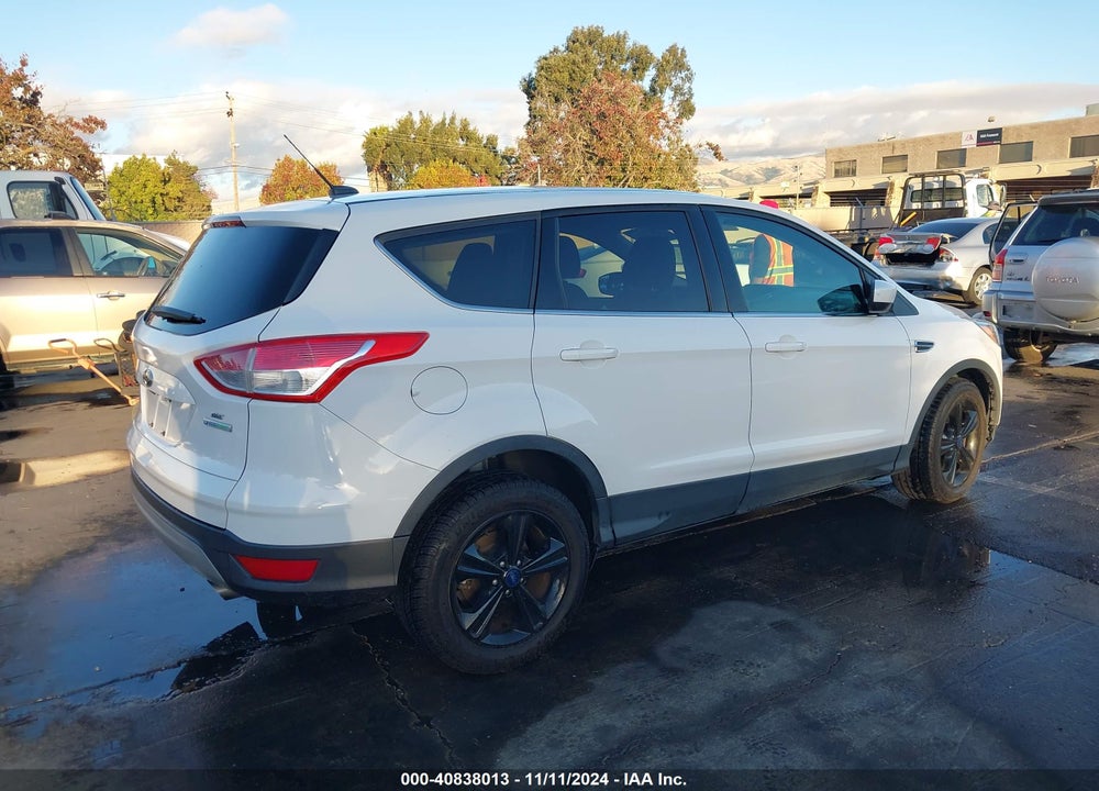 2015 FORD ESCAPE SE VIN: 1FMCU0GXXFUB81402