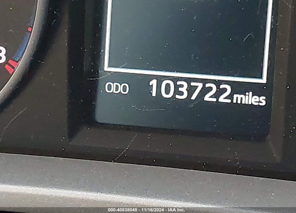 2017 TOYOTA RAV4 XLE VIN: 2T3RFREV6HW556853